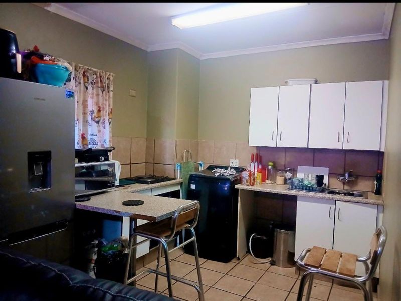 House For Sale in Kempton Park Central - Photo 8