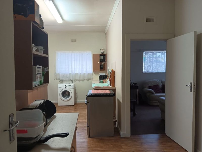 House For Sale in Van Riebeeck Hoogte - Photo 8