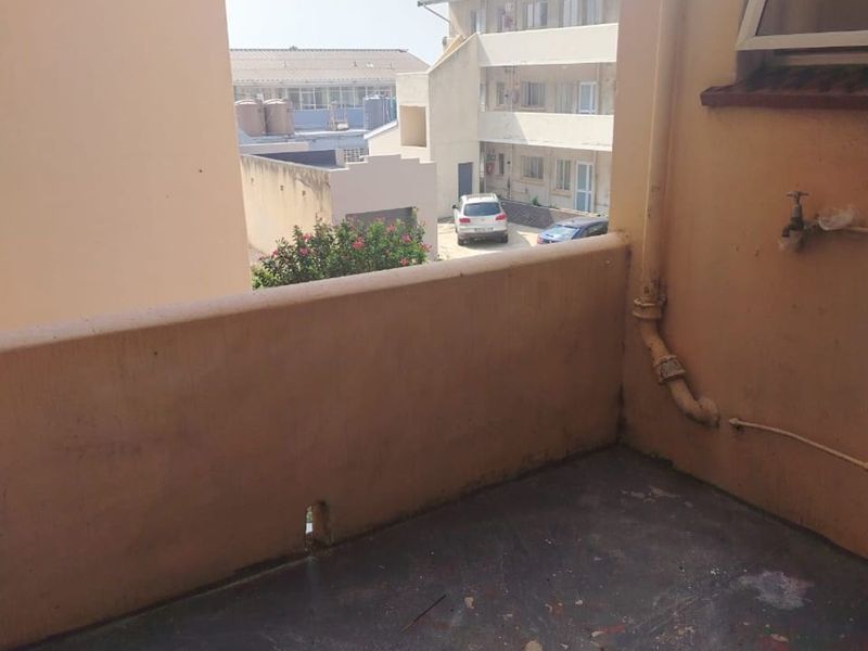 Apartment For Sale in Richmond Hill - Photo 5