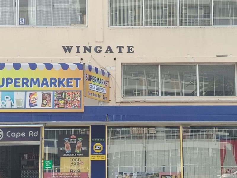 Apartment For Sale in Richmond Hill - Photo 2