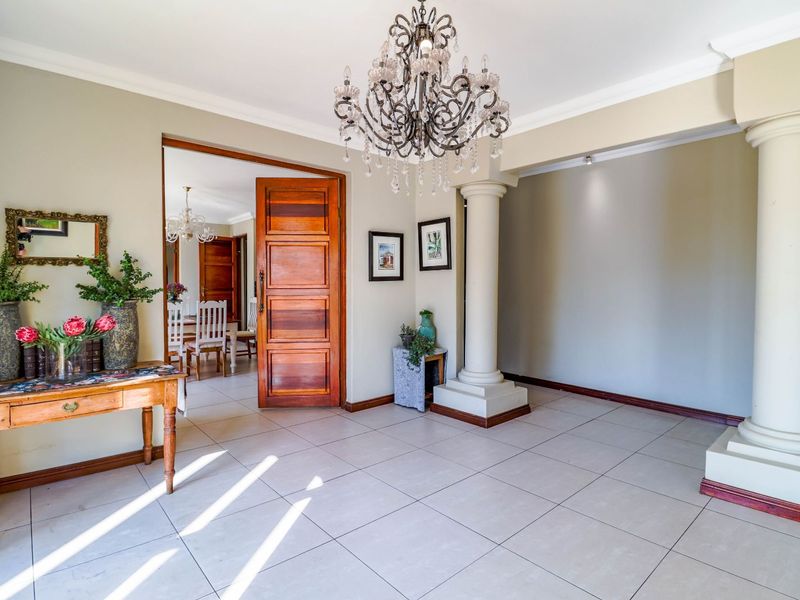 House For Sale in Muckleneuk - Photo 7