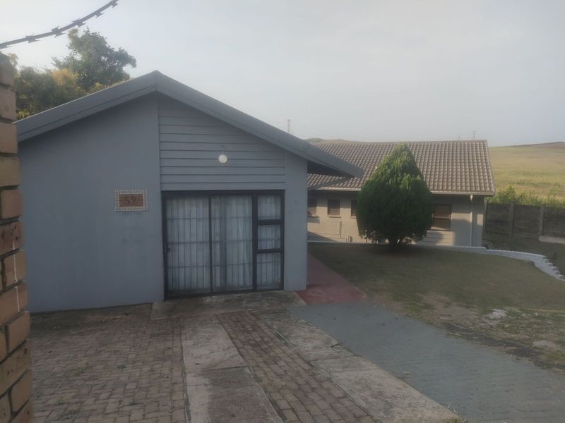 Townhouse For Sale in Noordsig - Photo 8