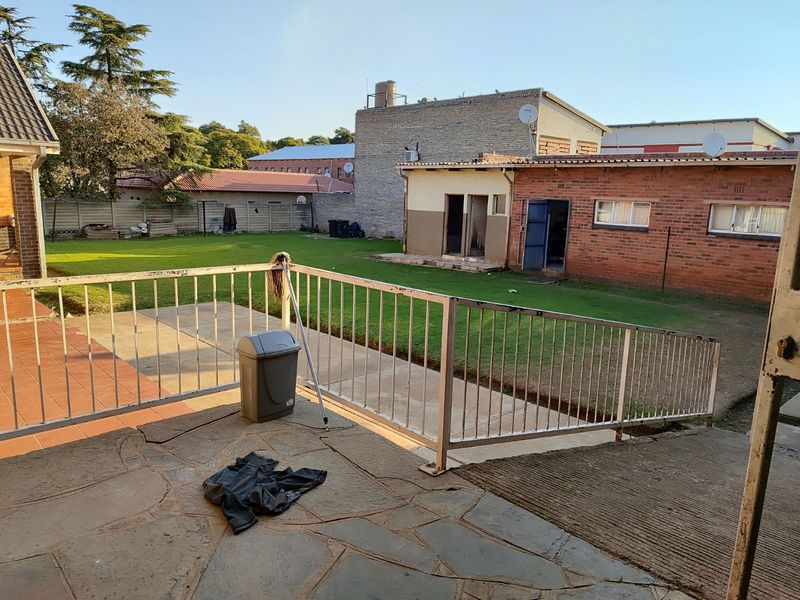 House For Sale in Kempton Park Ext 2 - Photo 6