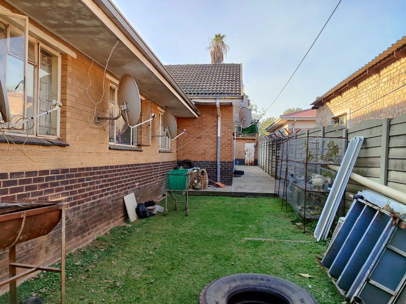 House For Sale in Kempton Park Ext 2 - Photo 10