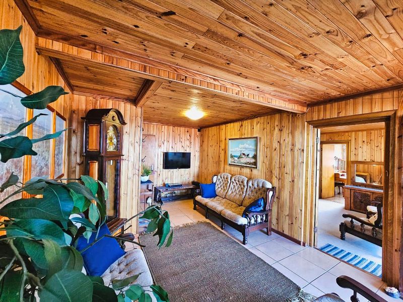 House For Sale in Herolds Bay - Photo 5