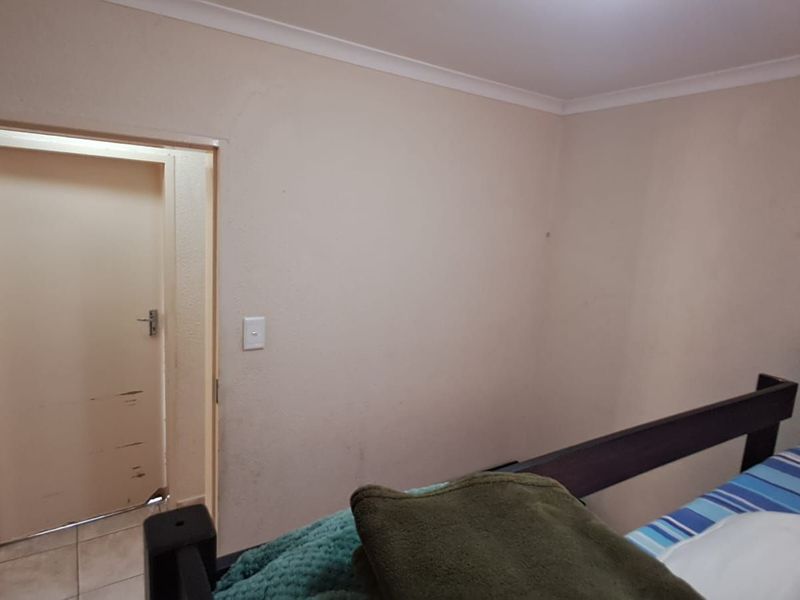 House For Sale in Soshanguve East - Photo 10