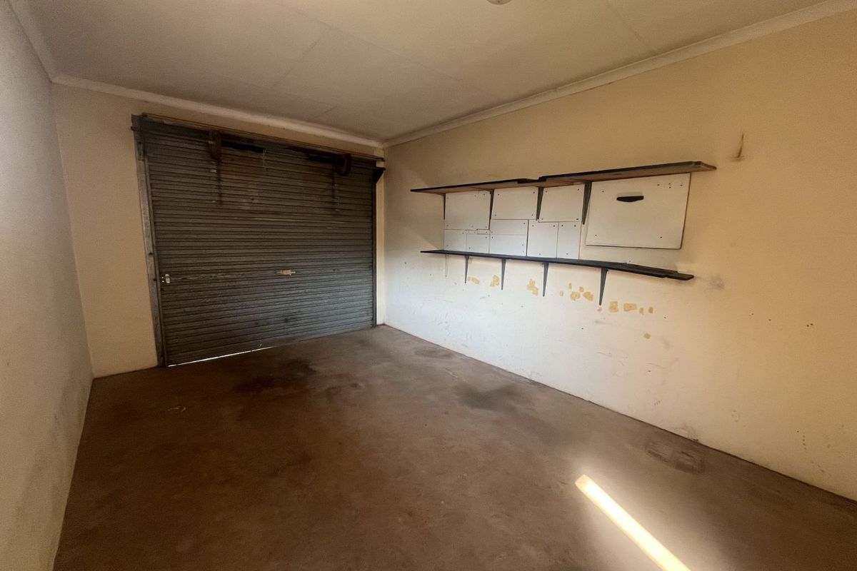 Townhouse For Sale in Mookgopong Central - Photo 2