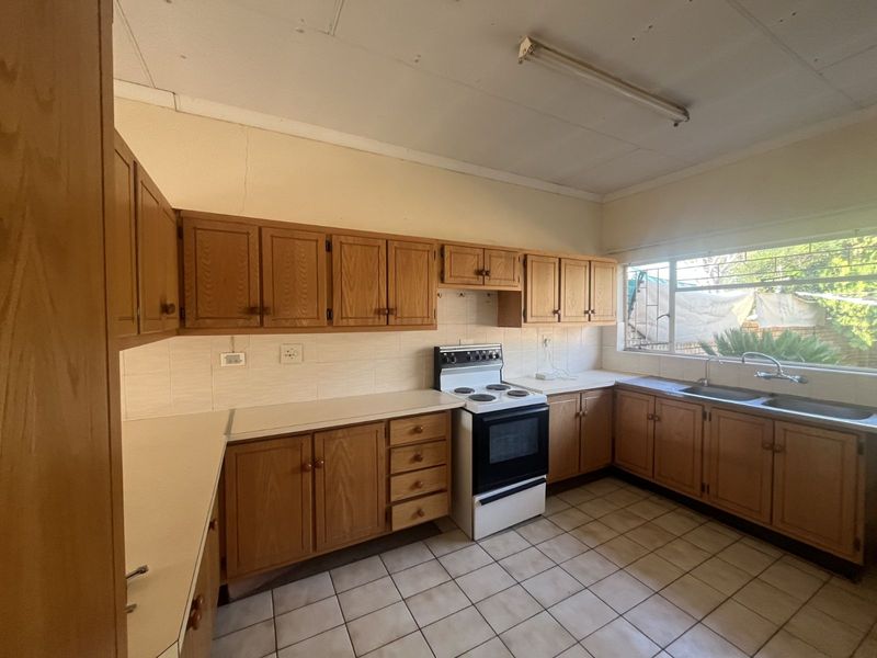 Townhouse For Sale in Mookgopong Central - Photo 9