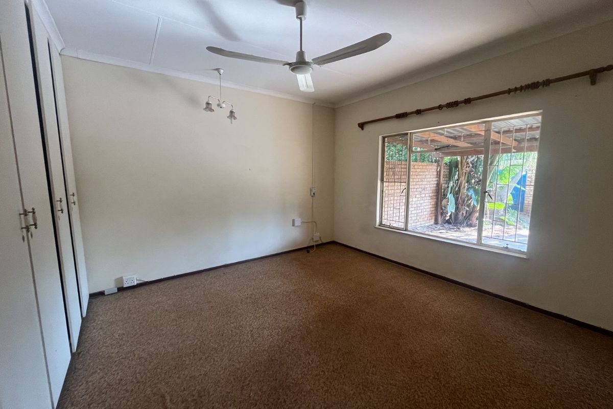 Townhouse For Sale in Mookgopong Central - Photo 4