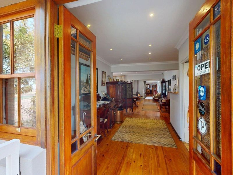 House For Sale in Calitzdorp Central - Photo 3