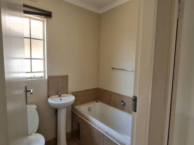 House For Sale in Palm Ridge - Photo 8