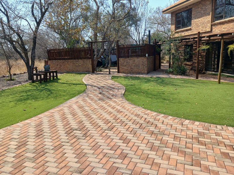 House For Sale in Thabazimbi Rural - Photo 2