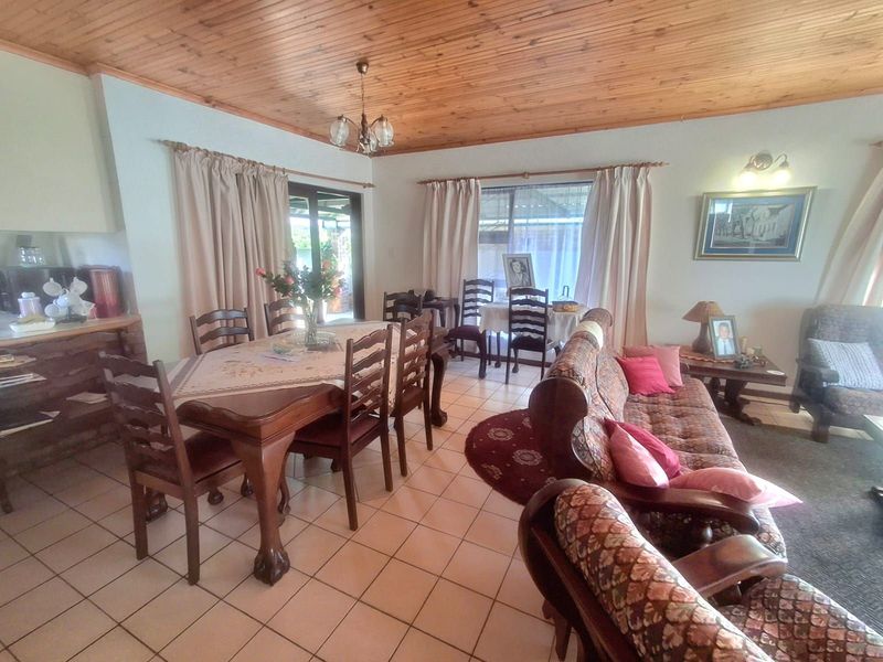 House For Sale in Loerie Park - Photo 8