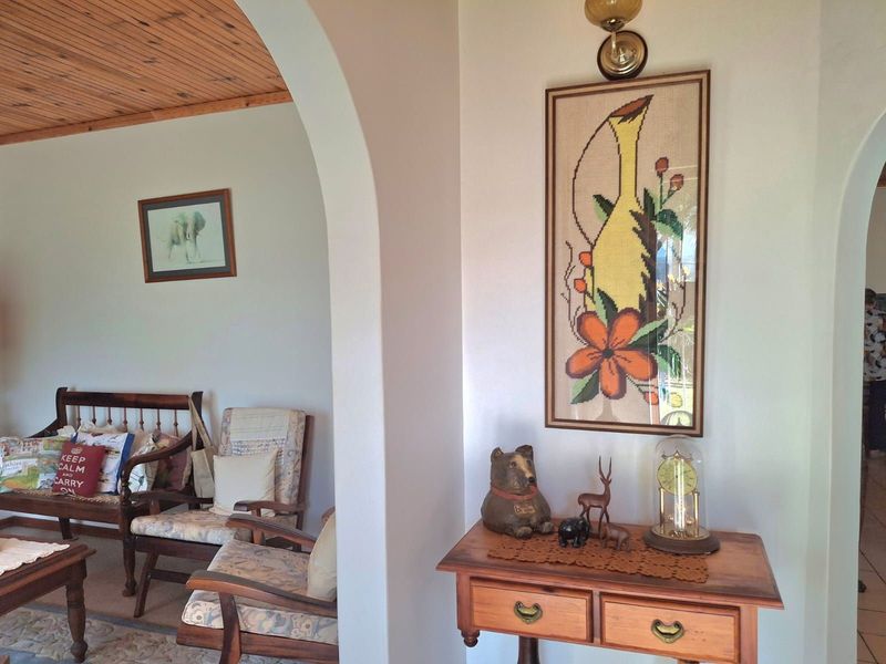 House For Sale in Loerie Park - Photo 6