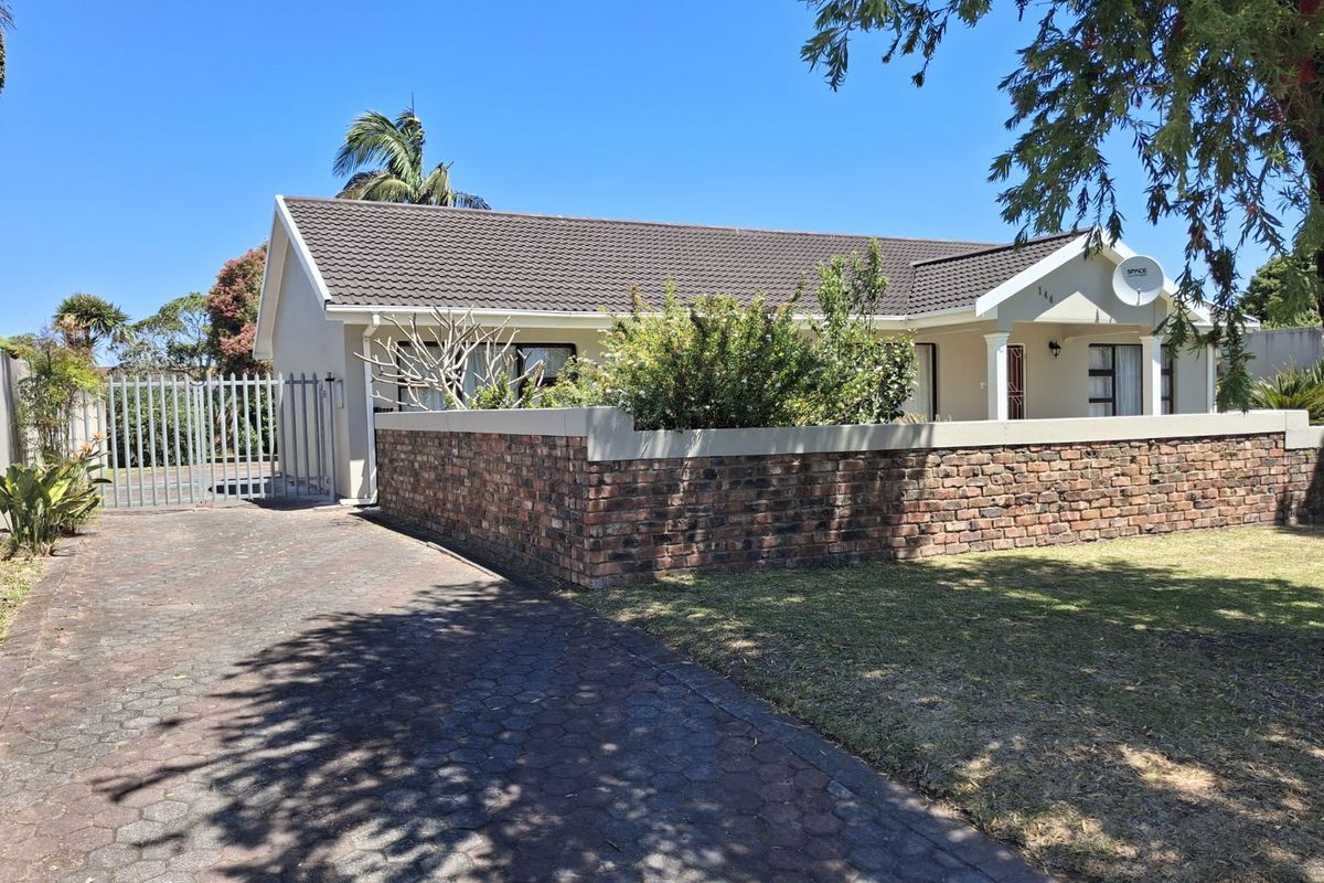 House For Sale in Loerie Park - Photo 5