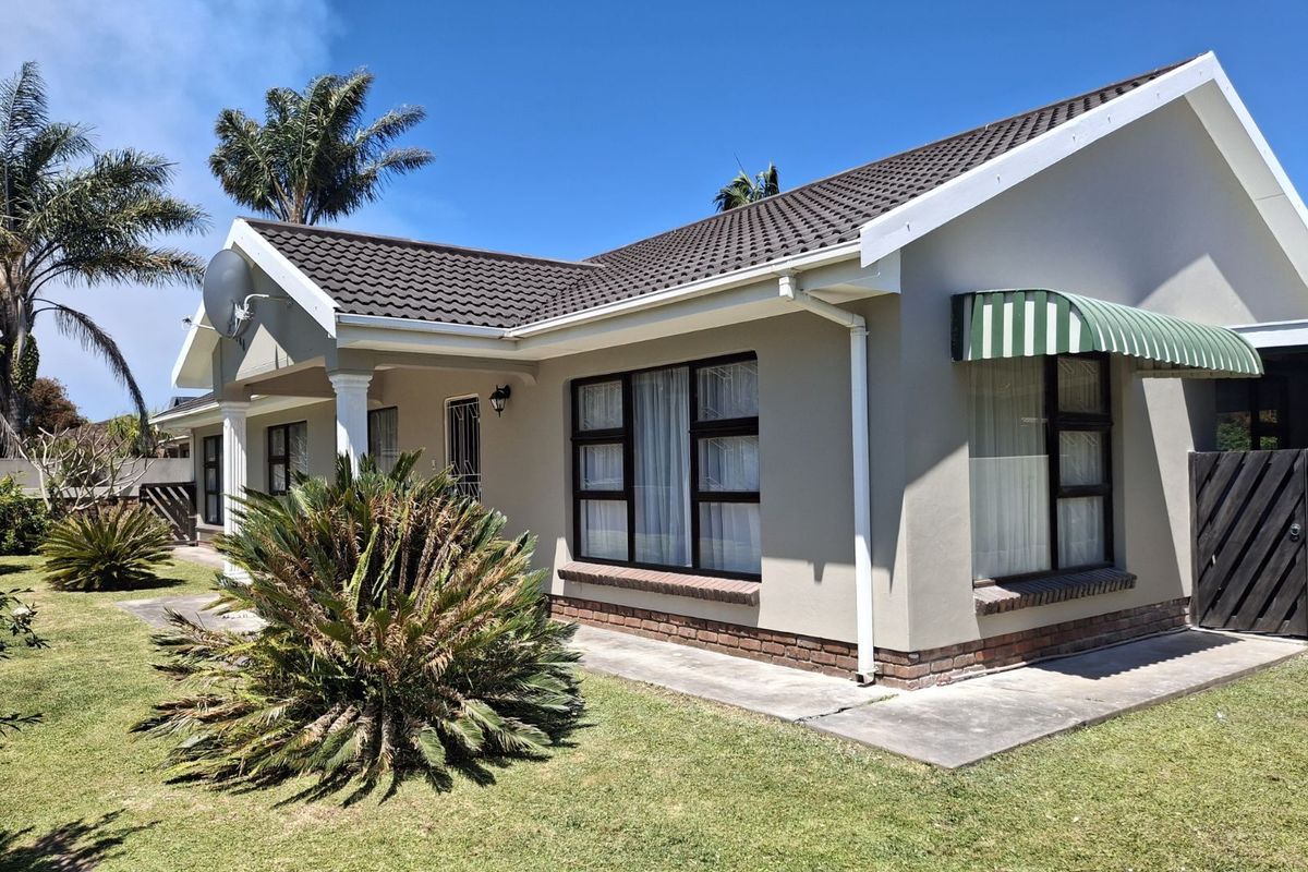 House For Sale in Loerie Park - Photo 4