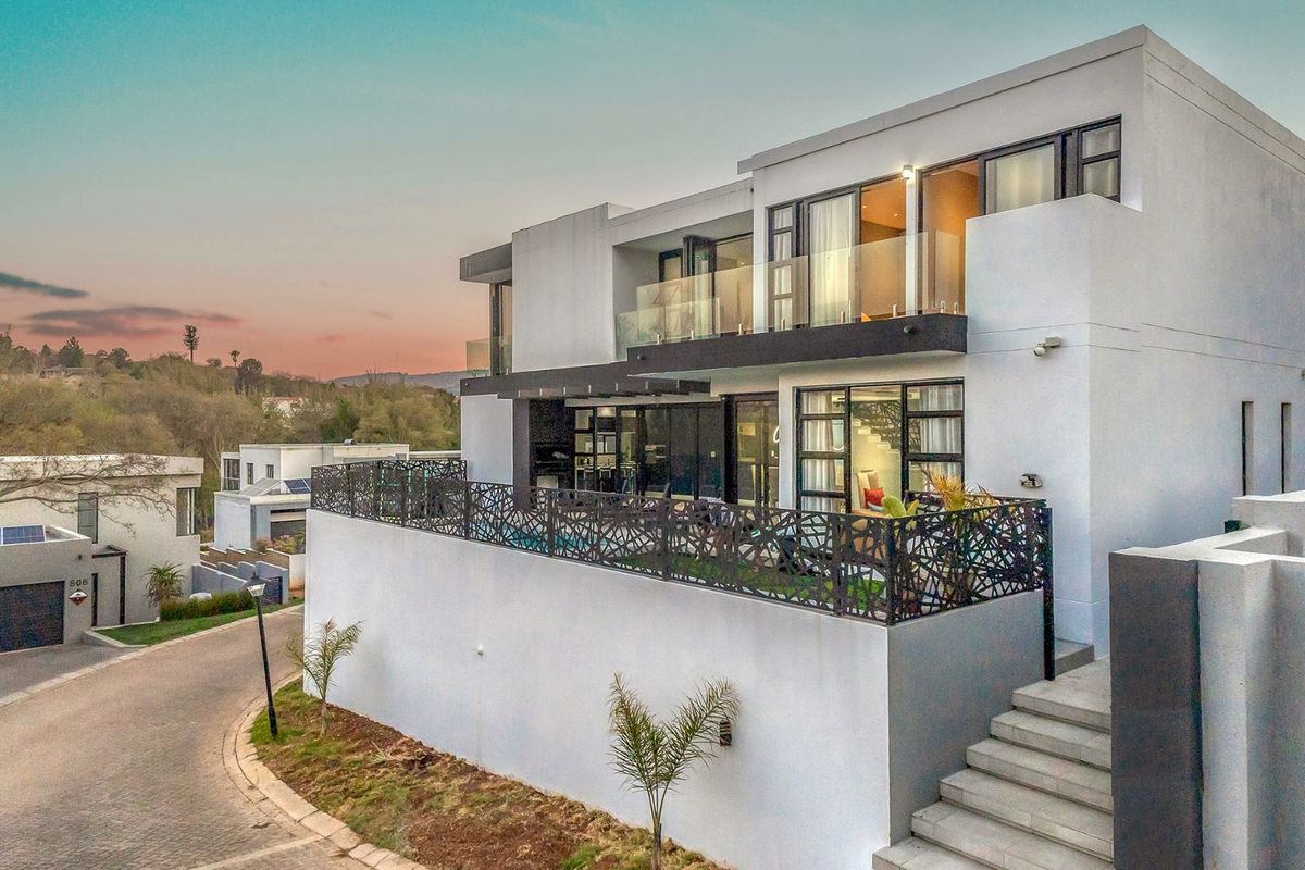 House For Sale in Homes Haven - Photo 2