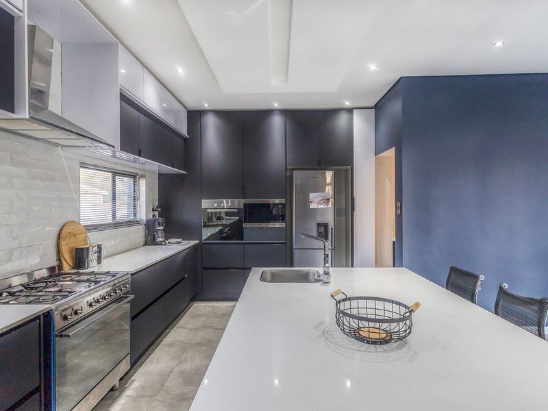 House For Sale in Homes Haven - Photo 9