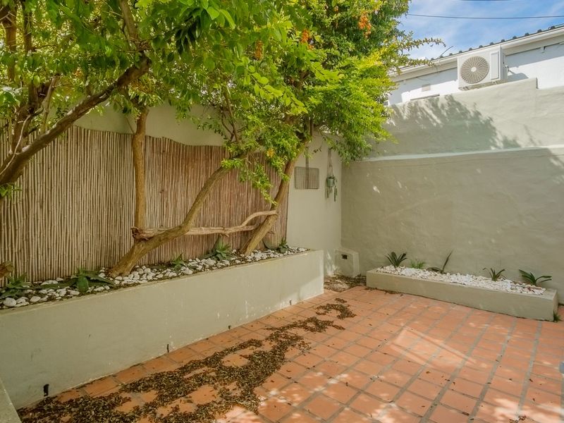 Townhouse For Sale in Sea Point - Photo 10