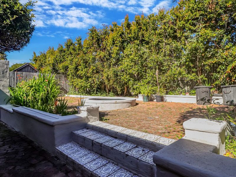 House For Sale in Capri - Photo 7