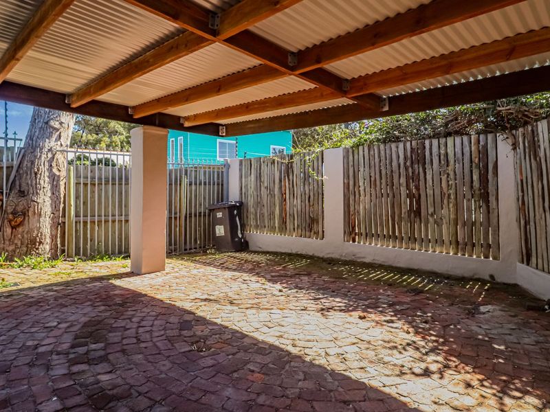 House For Sale in Capri - Photo 5