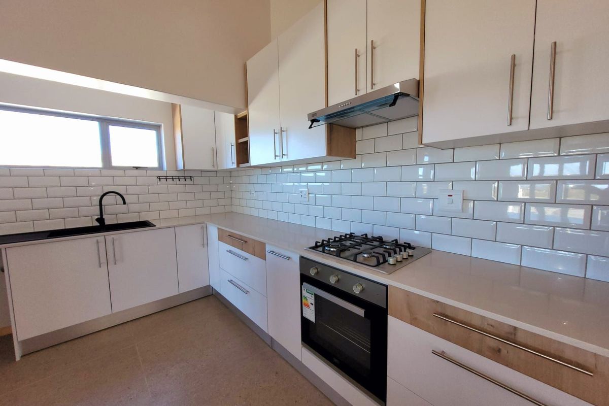 House For Sale in Saldanha Heights - Photo 3