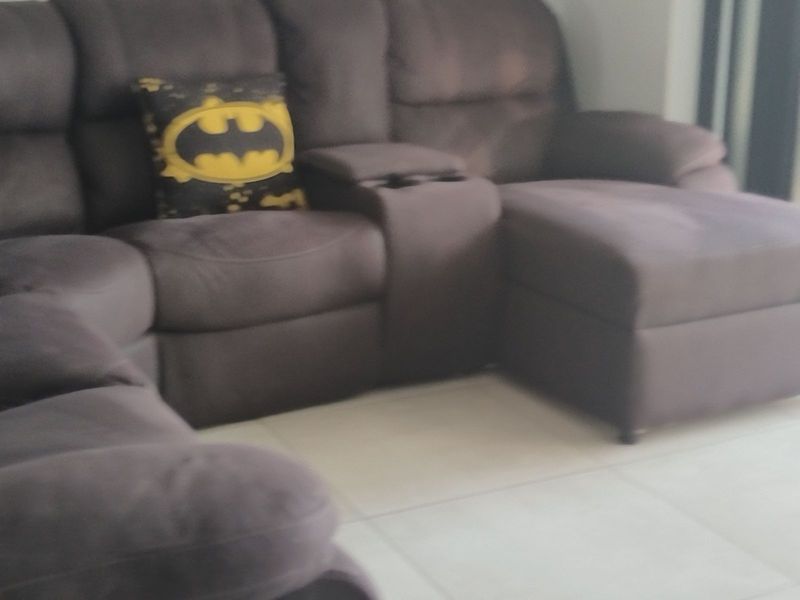 Apartment For Sale in Ferndale - Photo 2