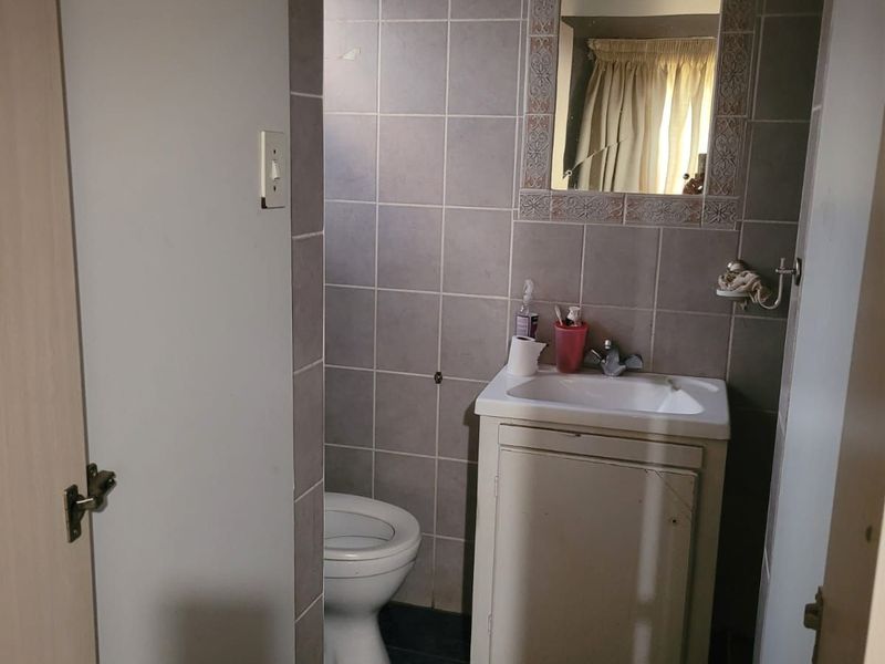 Townhouse For Sale in Reyno Ridge - Photo 7