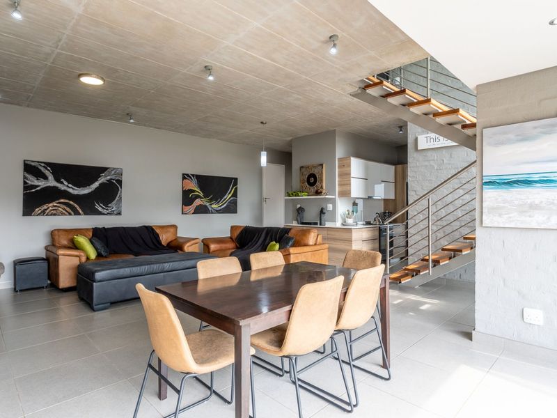 Townhouse For Sale in The Hills Game Reserve Estate - Photo 4