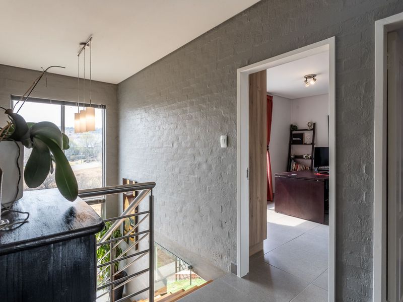 Townhouse For Sale in The Hills Game Reserve Estate - Photo 10