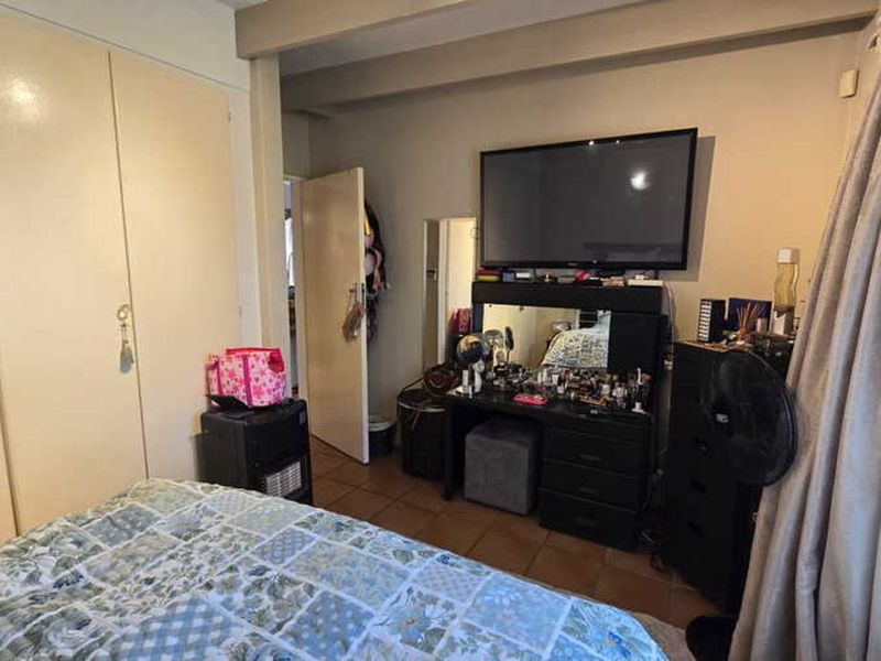 Townhouse For Sale in Garsfontein - Photo 10