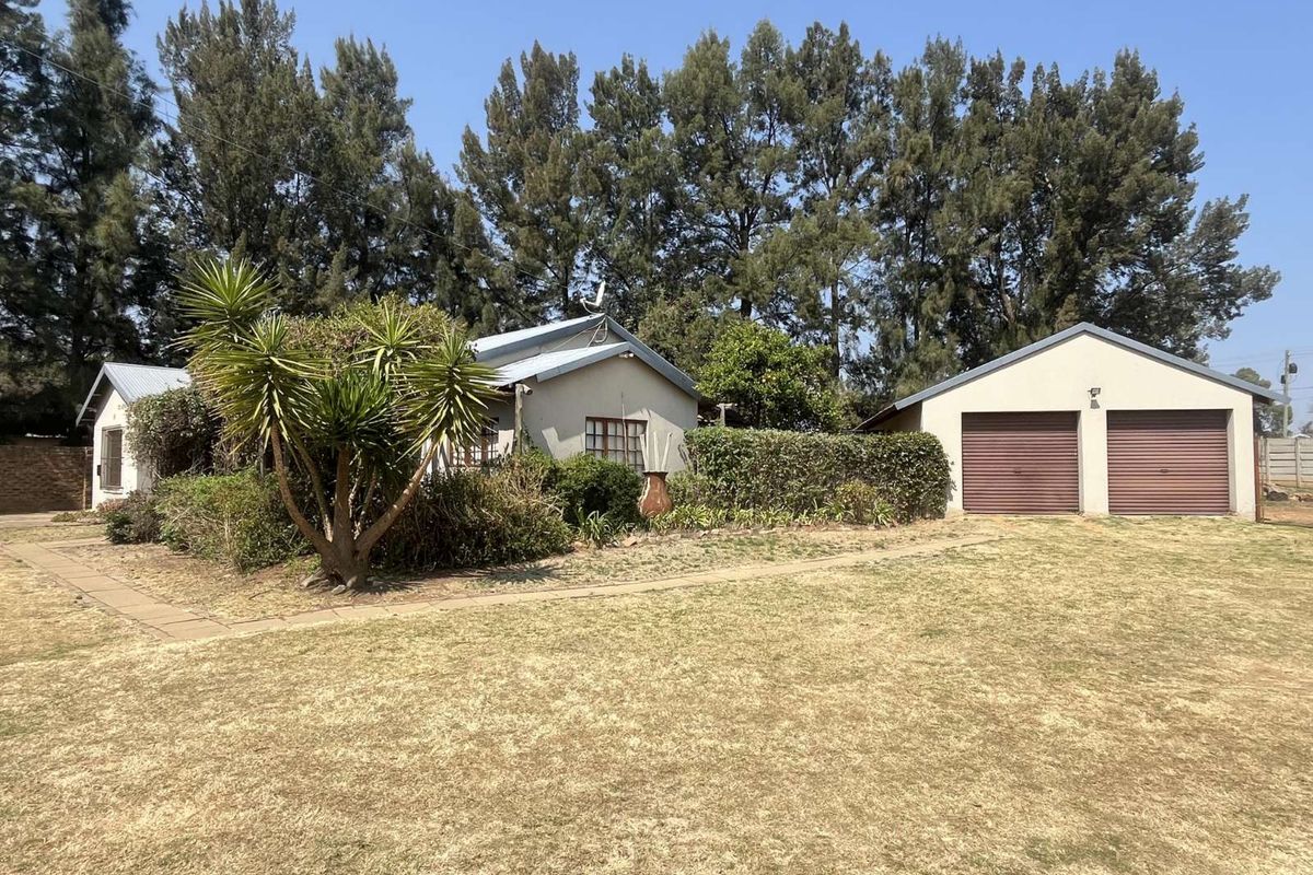 House For Sale in Benoni AH - Photo 2