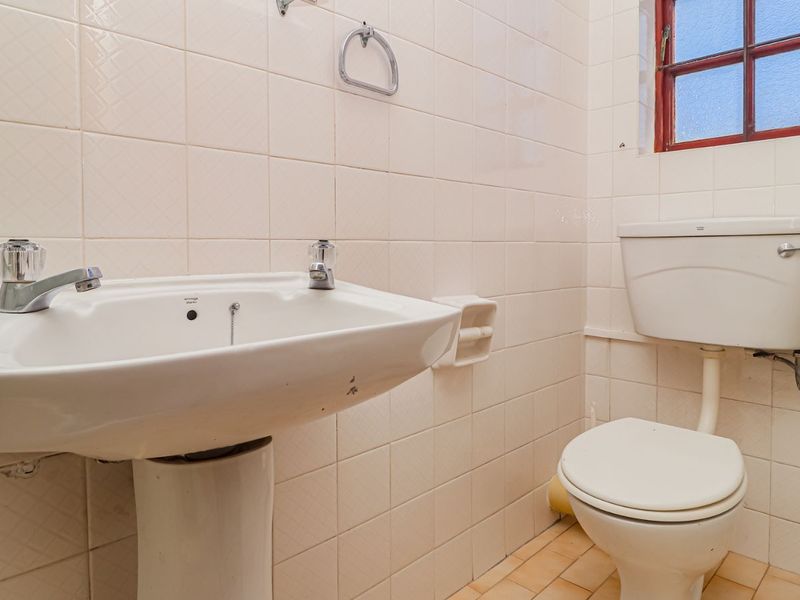 House For Sale in Capri - Photo 10