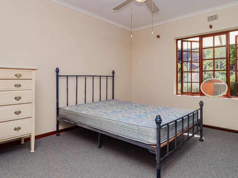 House For Sale in Capri - Photo 7