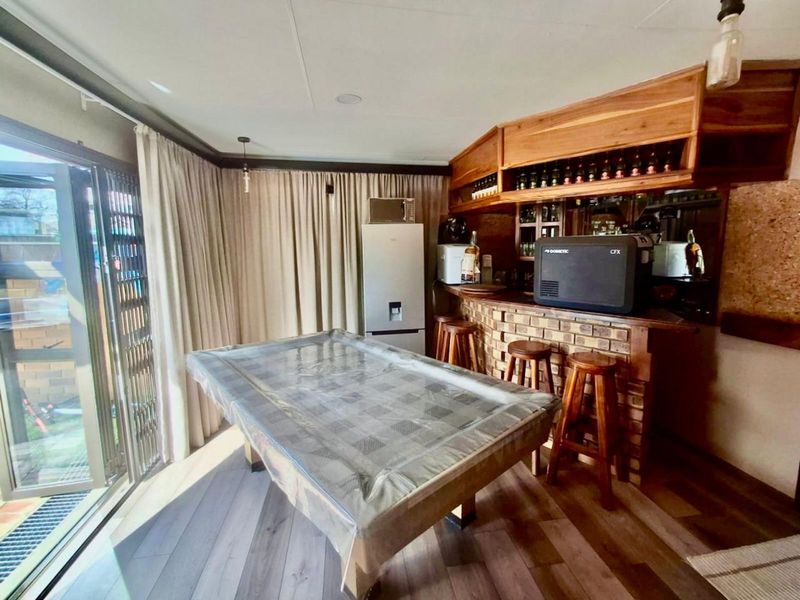 House For Sale in Secunda Central - Photo 7