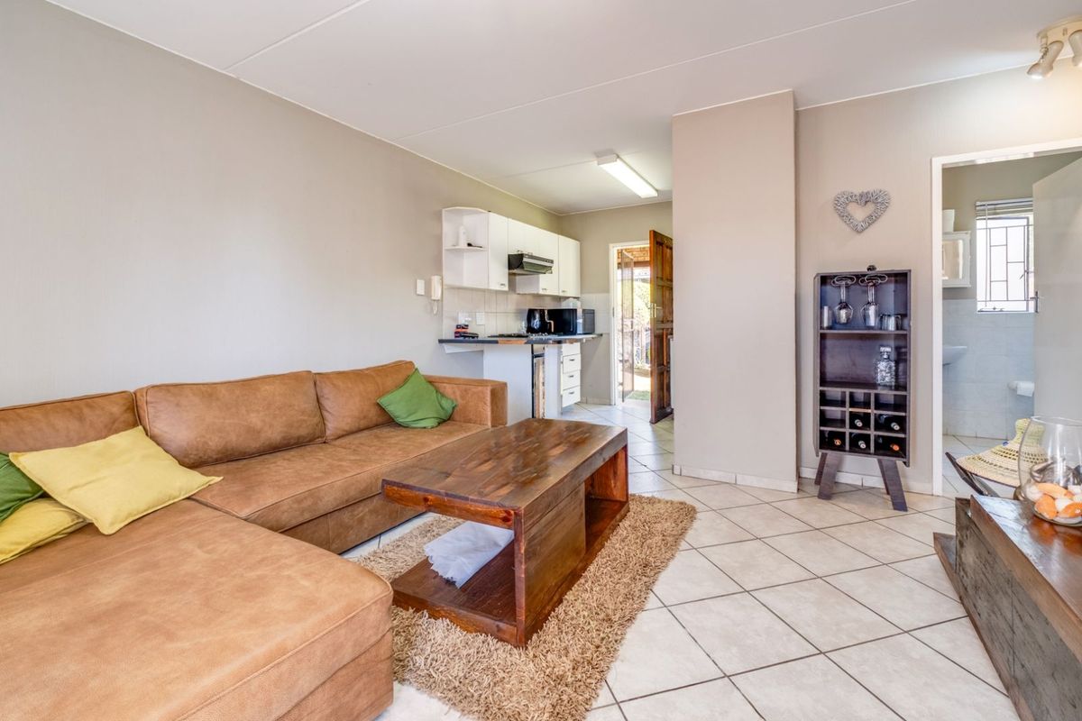 Apartment For Sale in Honeydew Grove - Photo 5