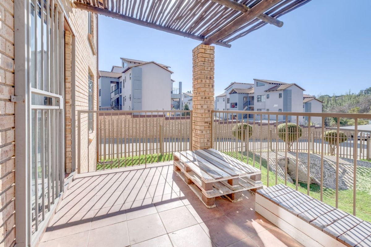 Apartment For Sale in Honeydew Grove - Photo 2