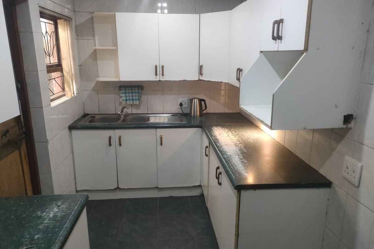 House For Sale in Bethelsdorp - Photo 2