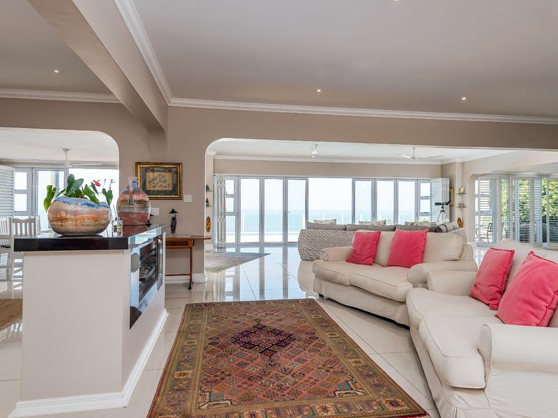 House For Sale in Umtentweni - Photo 5