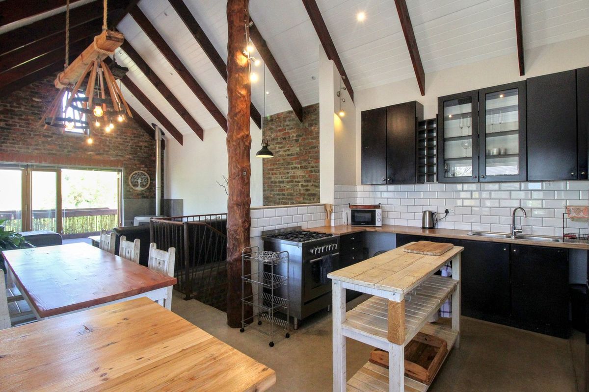 House For Sale in Lyndoch - Photo 2