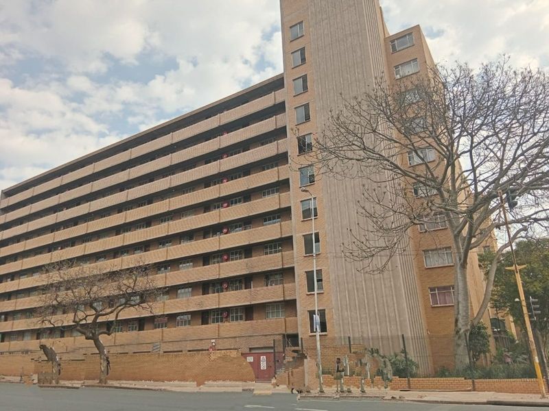 Apartment For Sale in Pretoria Central - Photo 1