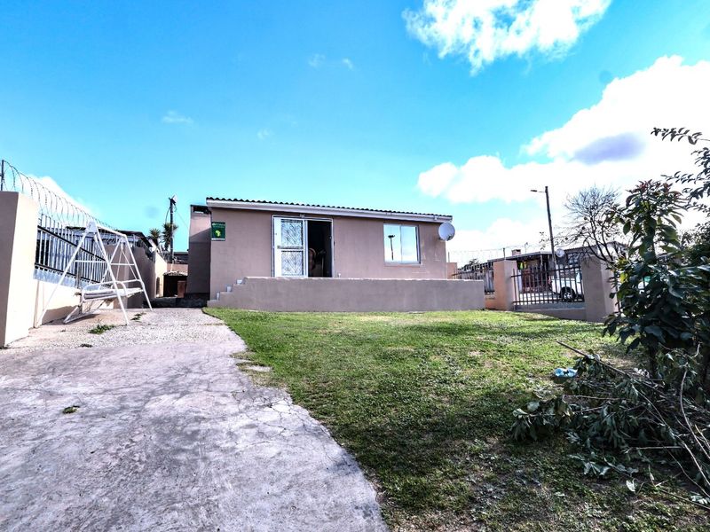 House For Sale in Parkdene - Photo 4