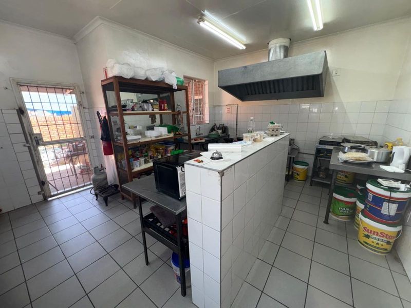 Retail For Sale in Memorial Road Area - Photo 5