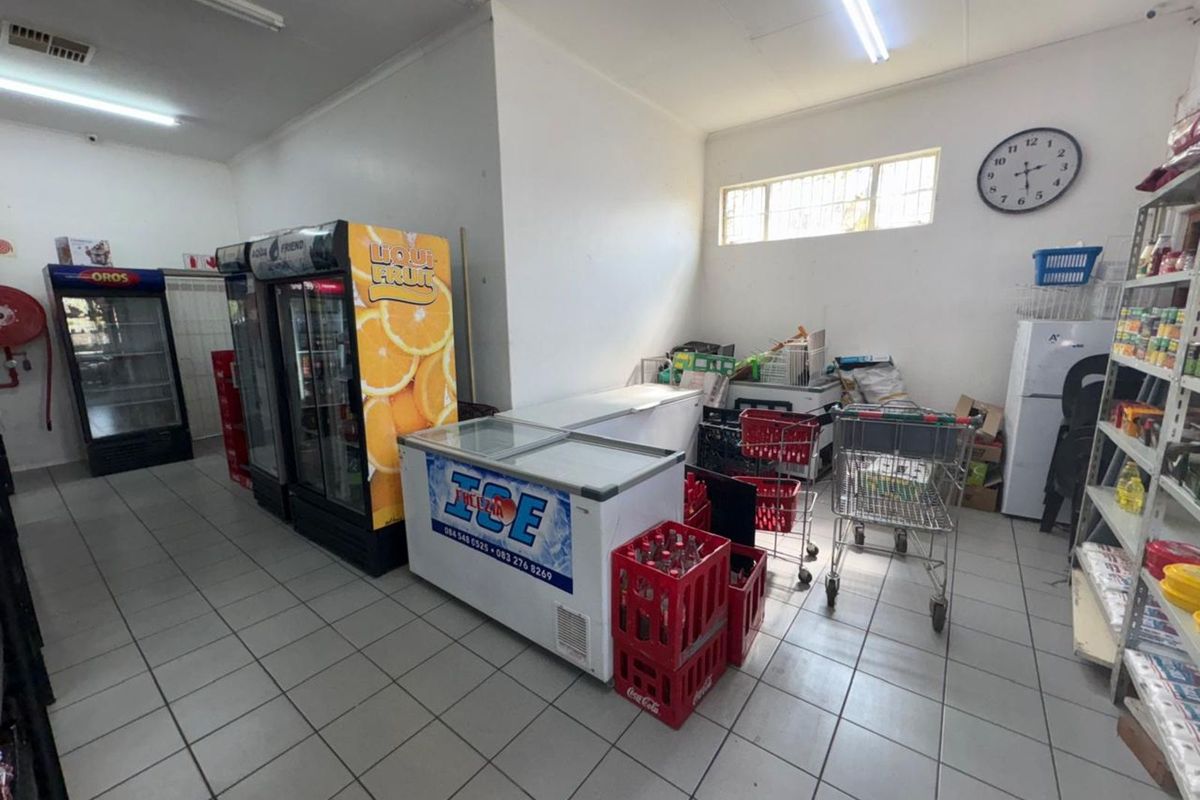 Retail For Sale in Memorial Road Area - Photo 3