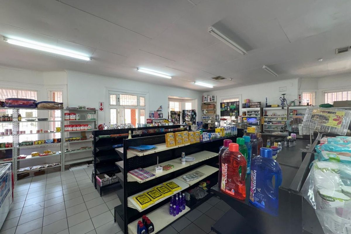 Retail For Sale in Memorial Road Area - Photo 4