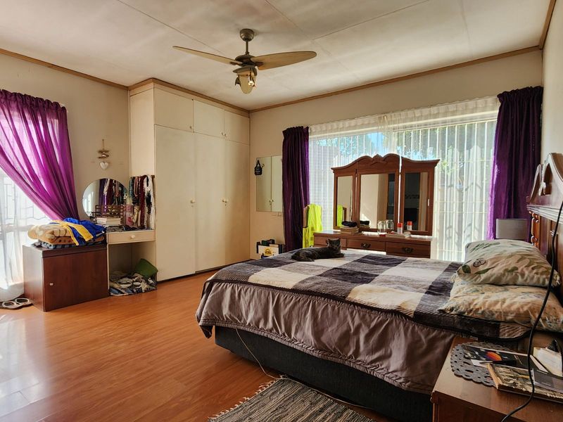 House For Sale in Flora Park - Photo 10