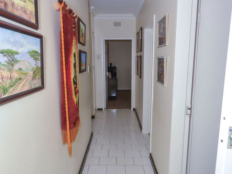 House For Sale in Mondeor - Photo 10