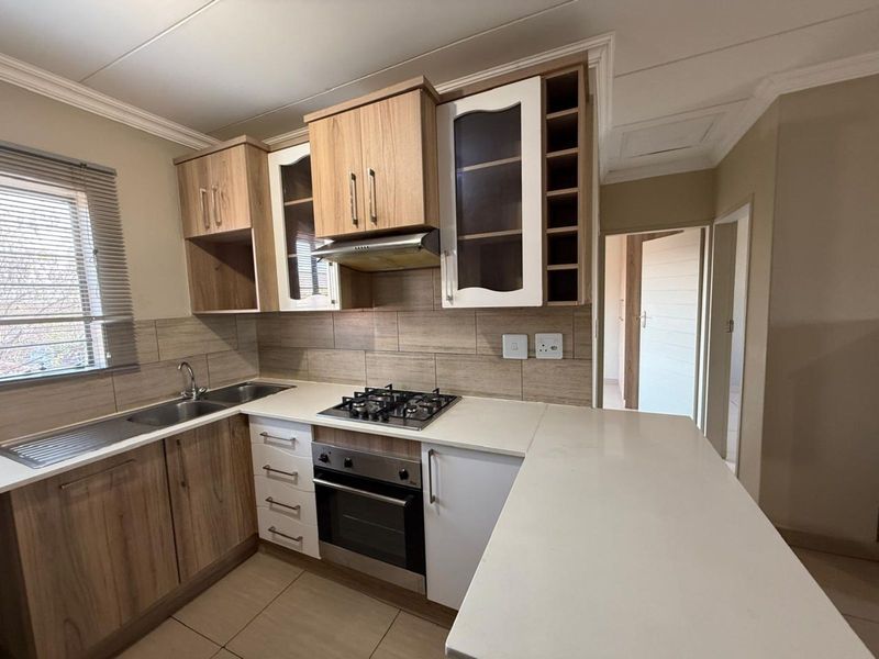 Apartment For Sale in Philip Nel Park - Photo 8