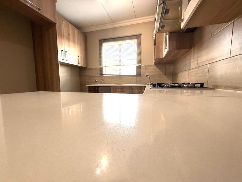 Apartment For Sale in Philip Nel Park - Photo 5