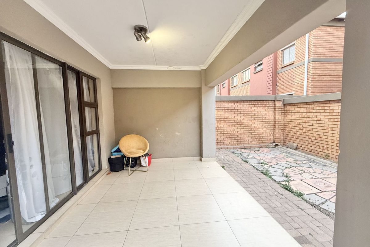 Apartment For Sale in Philip Nel Park - Photo 4